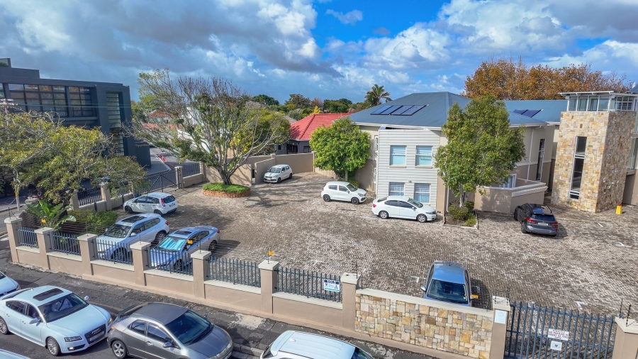 To Let 2 Bedroom Property for Rent in Claremont Western Cape